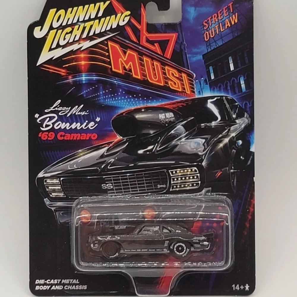 Lizzy Musi Street Outlaws Johnny Lightning "Bonnie" 69 Camaro 1:64